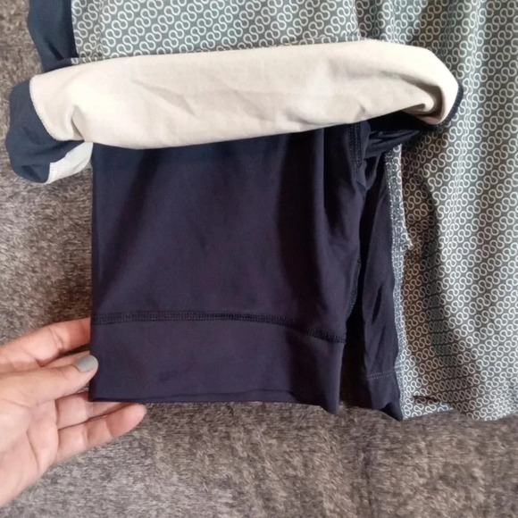 Lululemon 9" built in shorts running shorts size Medium Men - Picture 6 of 10